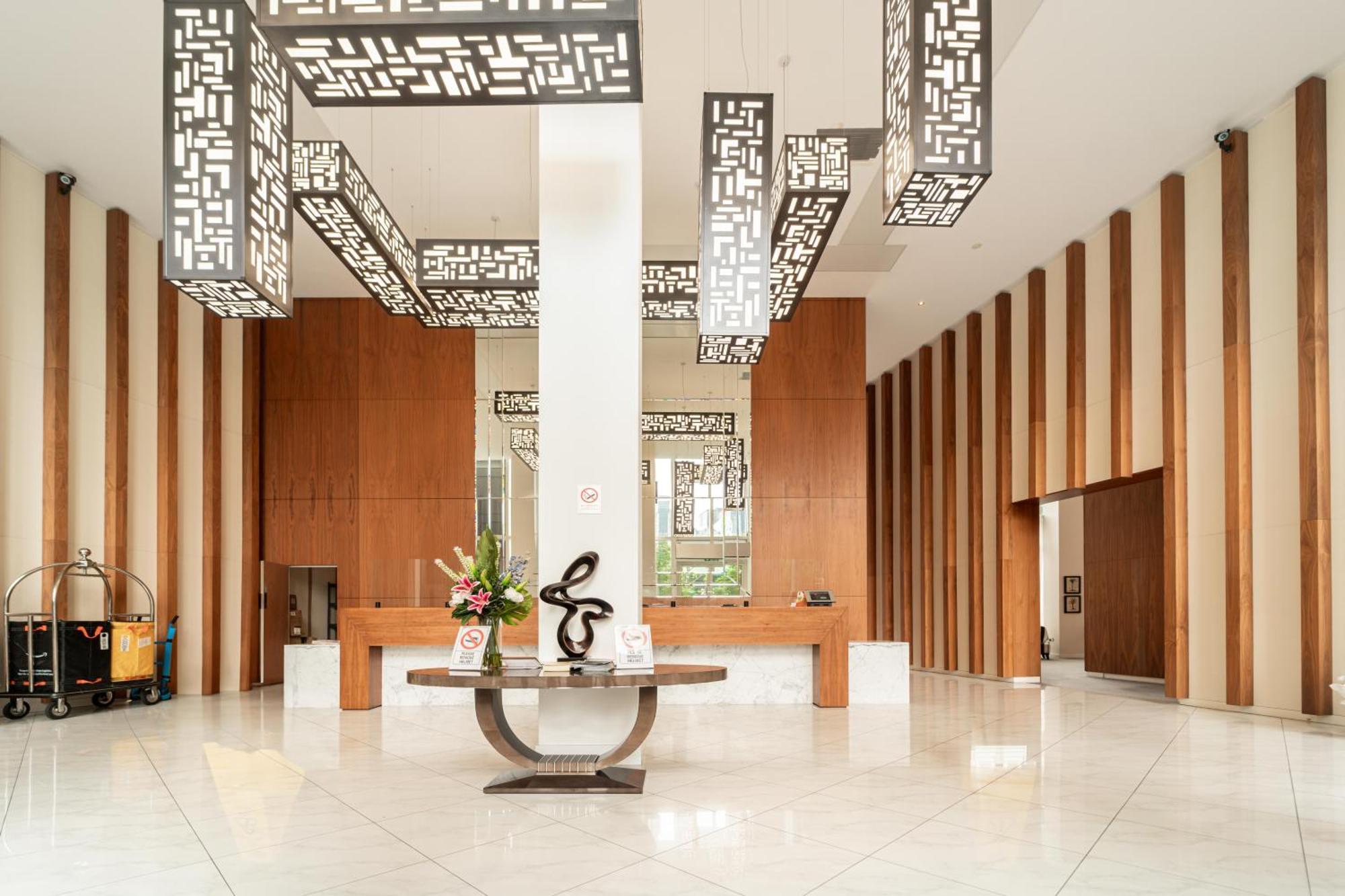 Stylish And Comfortable Canary Wharf Apartment Perfect For Long Stays Londres Exterior foto
