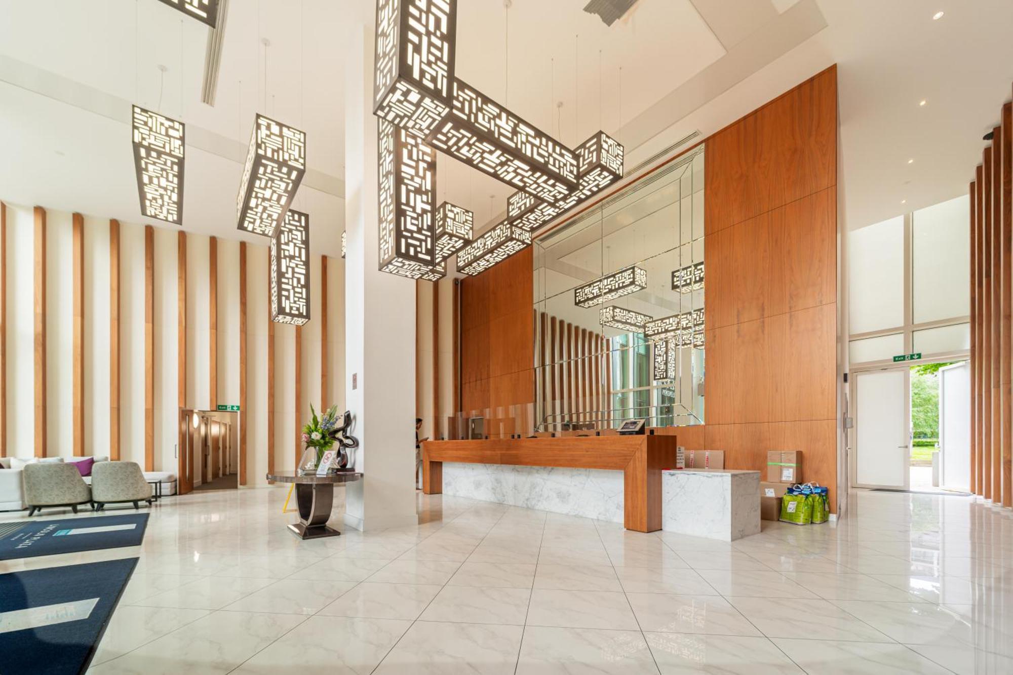 Stylish And Comfortable Canary Wharf Apartment Perfect For Long Stays Londres Exterior foto